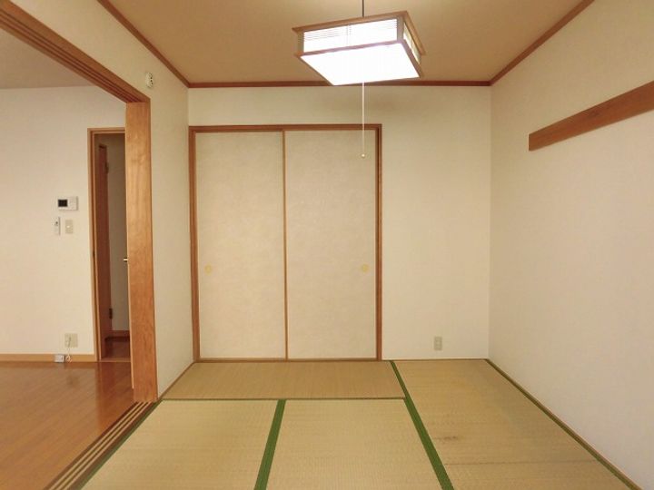 ヴィスナローカの居間