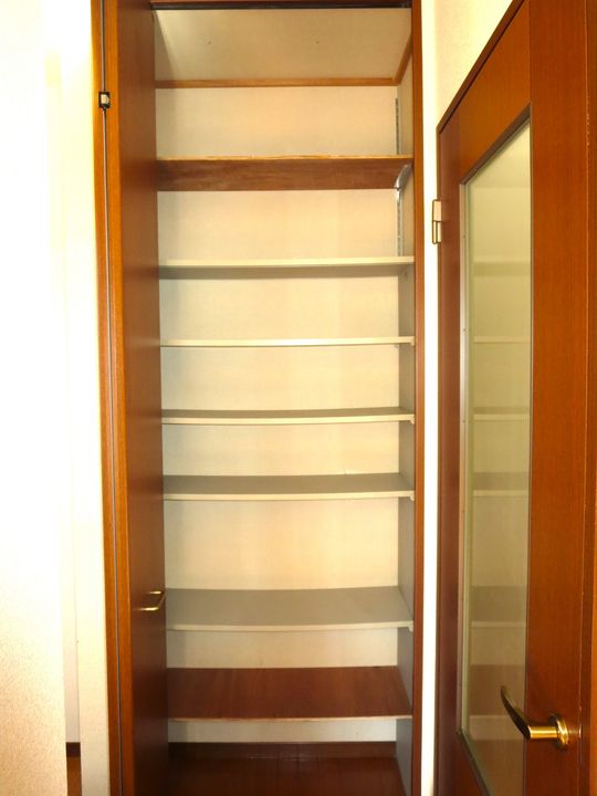 イナリハイツの内装