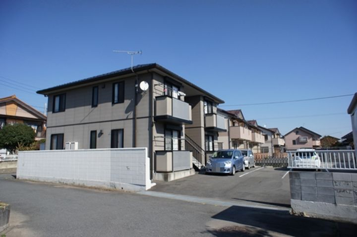 イナリハイツの外観