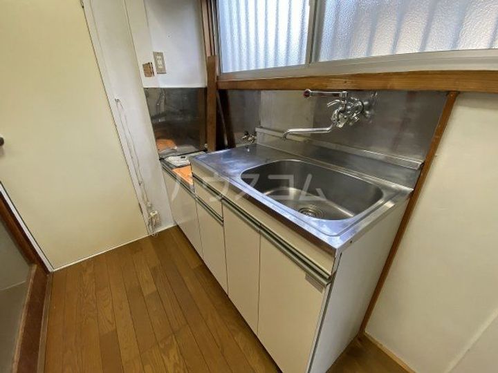 中里荘のキッチン