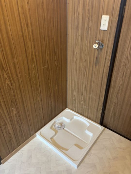 Awesome TAGATAの内装