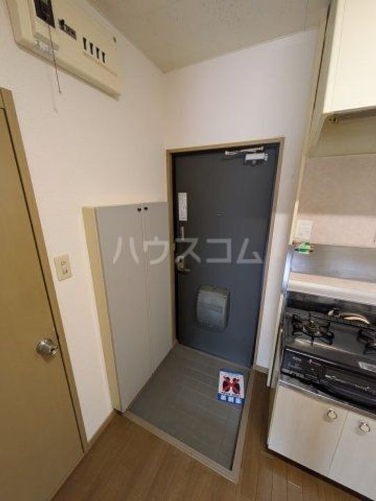 リバーサイドの玄関