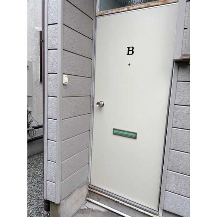 岩手県盛岡市南青山町(一戸建)の賃貸物件の玄関