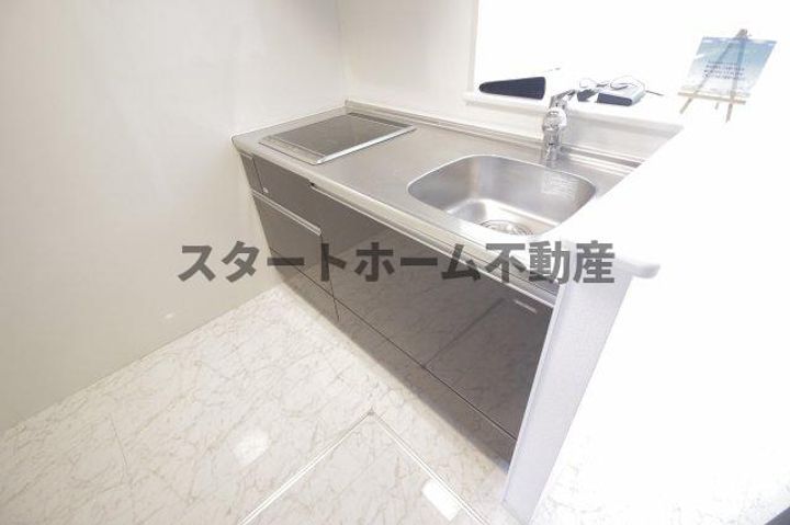 カーサフェリオ南佐古のキッチン