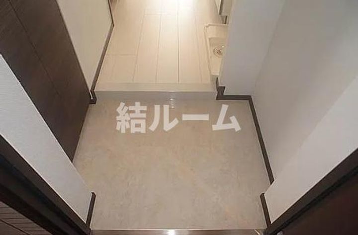 東京都板橋区本町(マンション)の賃貸物件の玄関