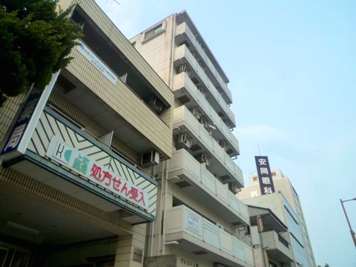 クレスト上町の外観