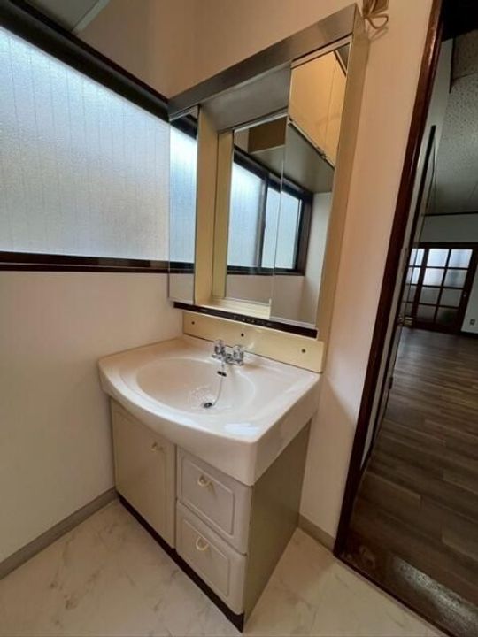 三栄ハイツの内装