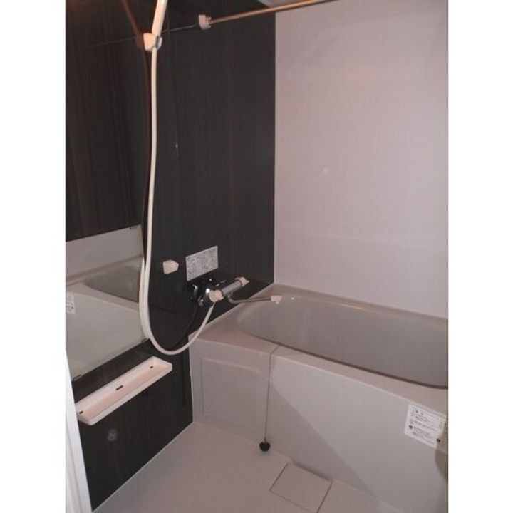 北海道札幌市中央区北二条東2(マンション)の賃貸物件の風呂