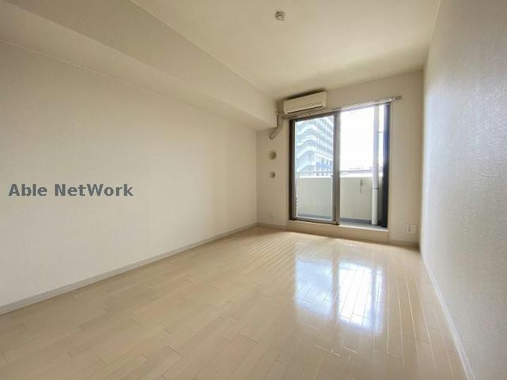 アーバンポイント豊田の居間