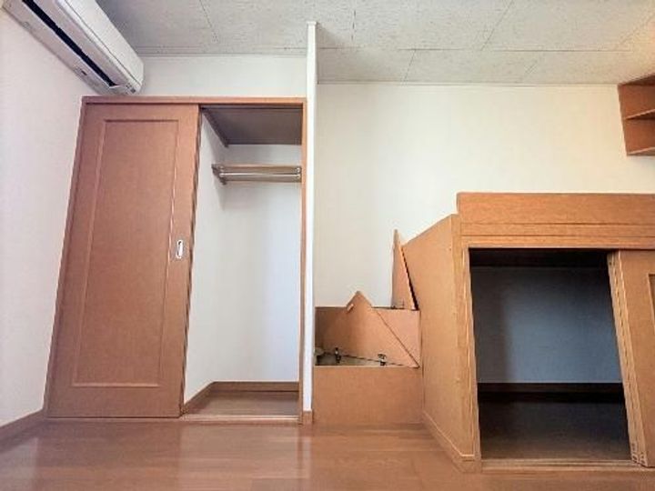 レオパレスフレアの内装