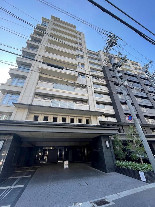 グランレ・ジェイド京都河原町の外観