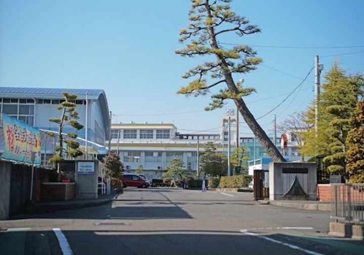 D-freaの周辺