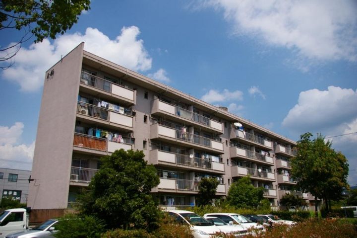 公社賃貸SMALIO 門真Aの外観