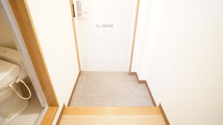 レスポール大谷の玄関