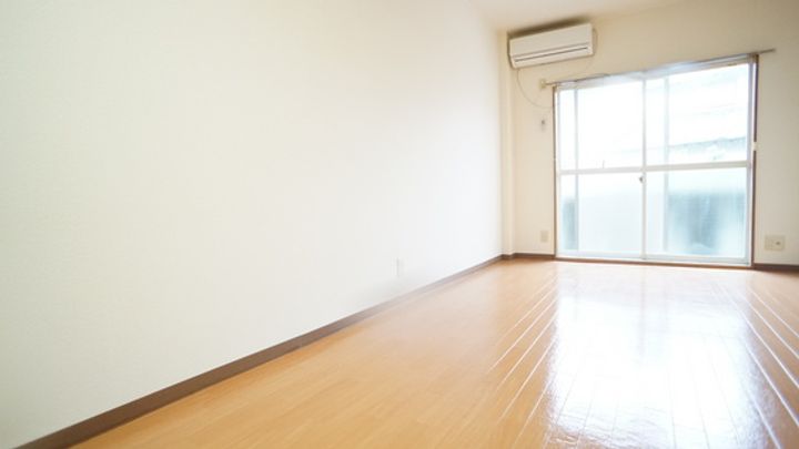 レスポール大谷の居間