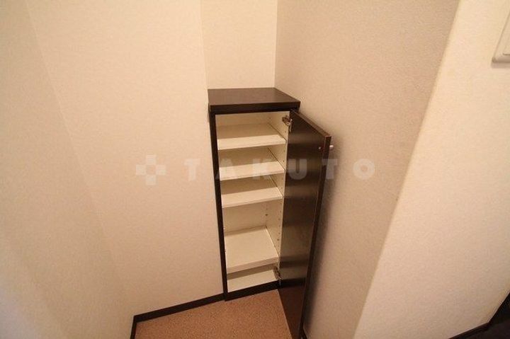 flat福本嵐山の玄関