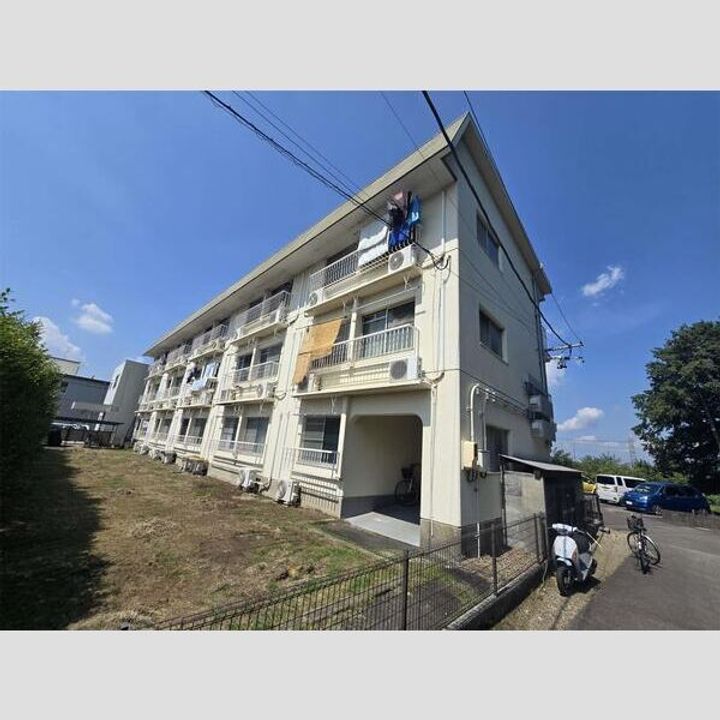 マンション宮西の外観