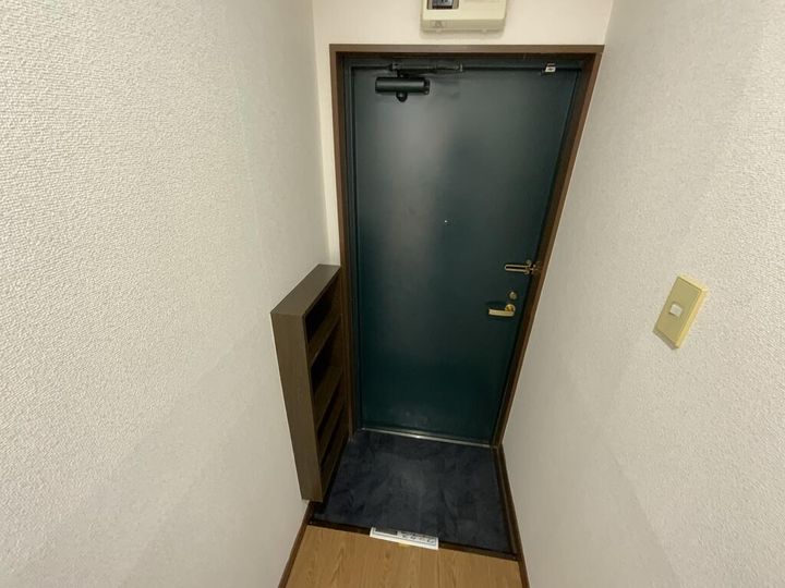 たかくらT.N.1の玄関