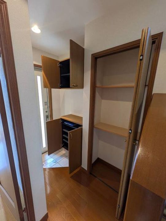 東京都八王子市七国6(一戸建)の賃貸物件の玄関