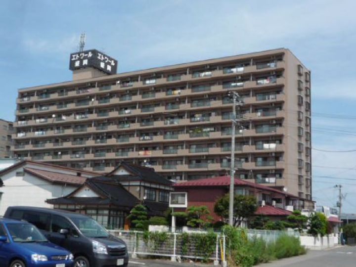 エトワール盛岡の外観