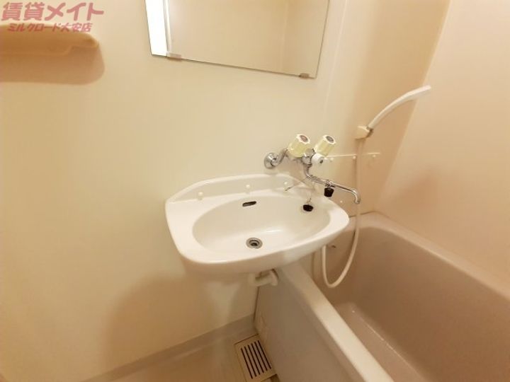 ハイツシャインAの内装