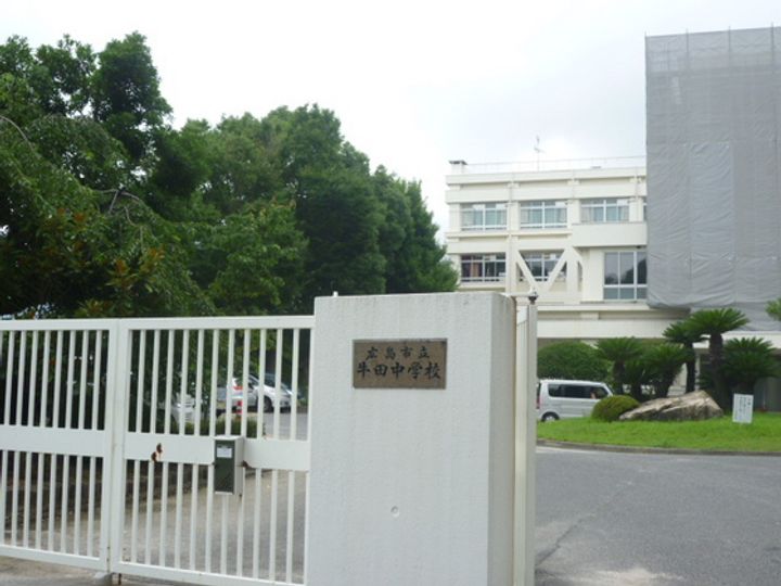 川本ビルの周辺