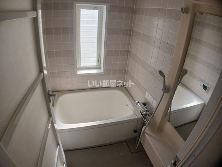 奈良県奈良市朱雀2(一戸建)の賃貸物件の風呂