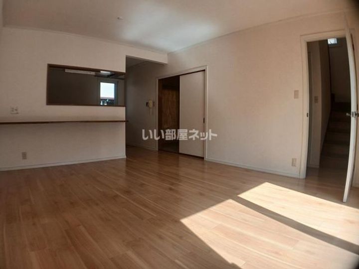 奈良県奈良市朱雀2(一戸建)の賃貸物件の居間