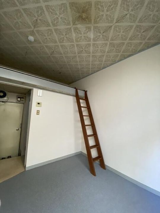 セドルハイム桜台Bの居間