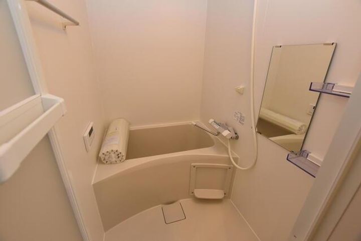 シャルム北千住の風呂