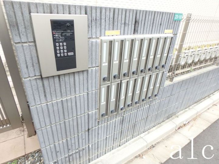 サークルハウス新中野壱番館の地図