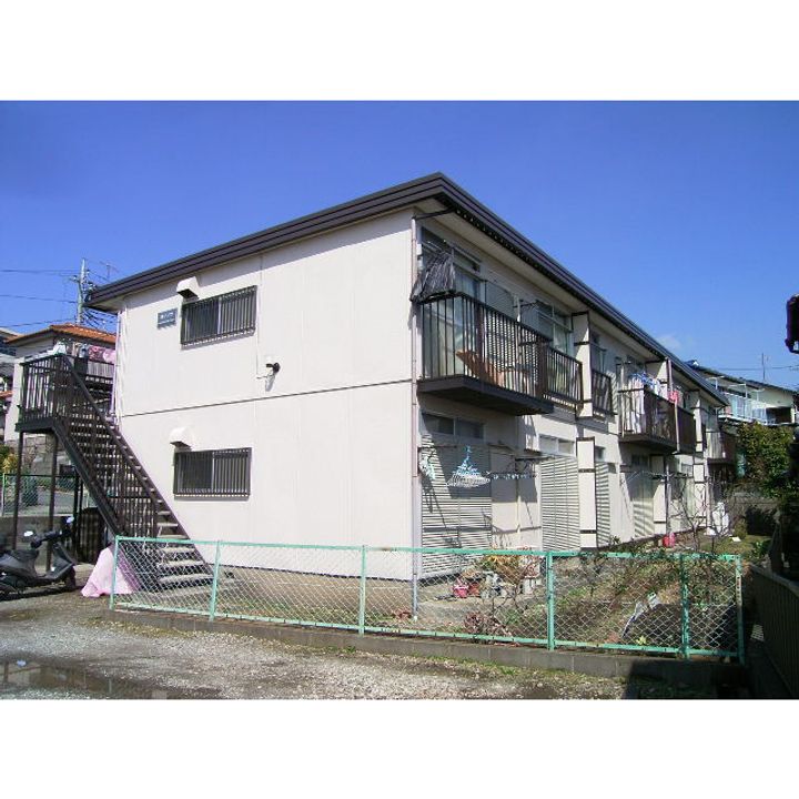 南ハイツの外観