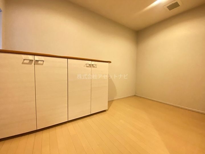 ガラッシア渋谷本町の玄関