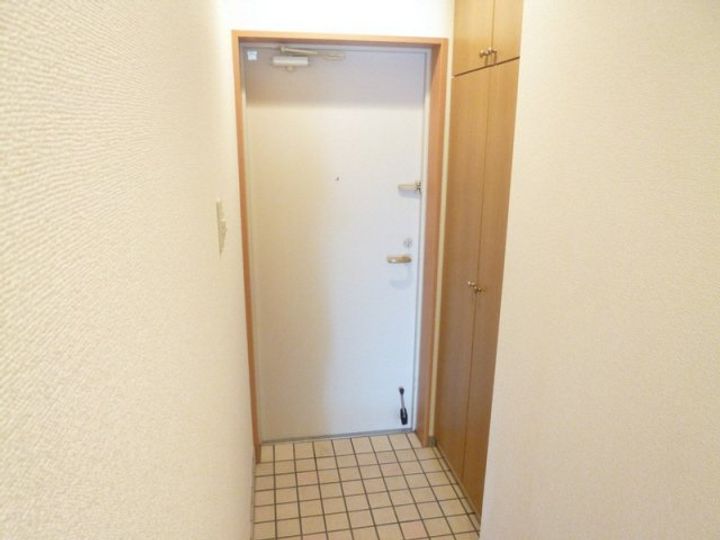 それいゆ五番館の玄関