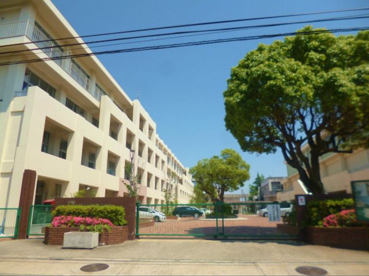 それいゆ五番館の周辺