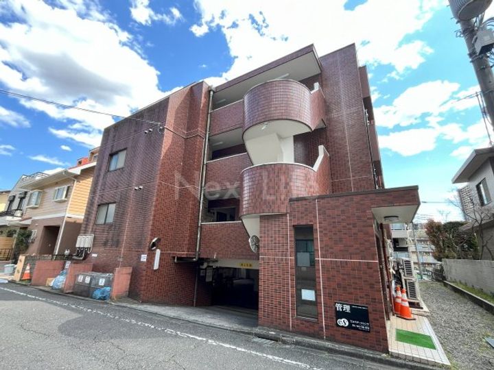 ラ・カセッタの外観