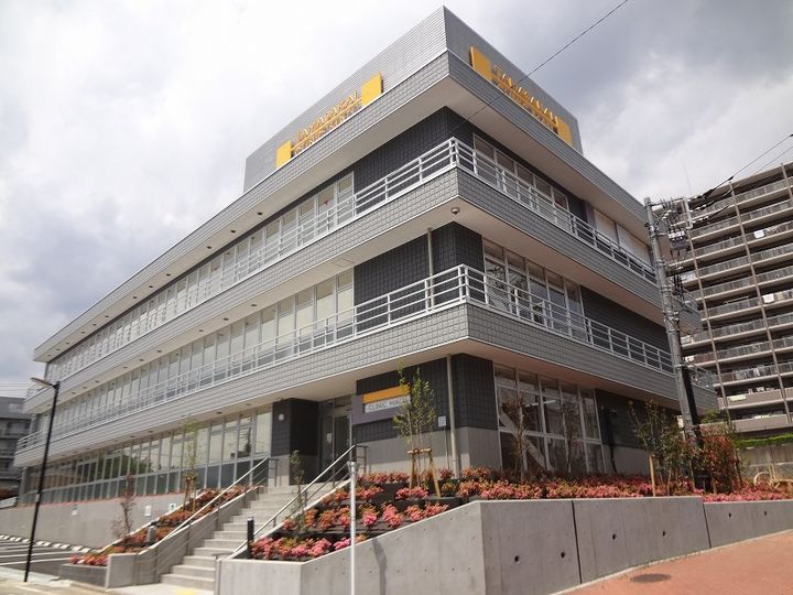 ラ・カセッタの周辺