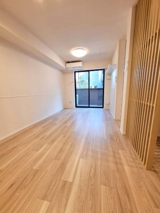 東京都世田谷区深沢5(マンション)の賃貸物件の居間