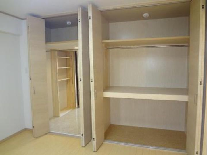 三重県松阪市高町(マンション)の賃貸物件の内装