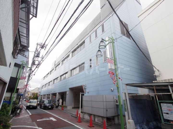 レガリアの周辺