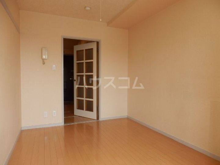 グリーンヒルの居間