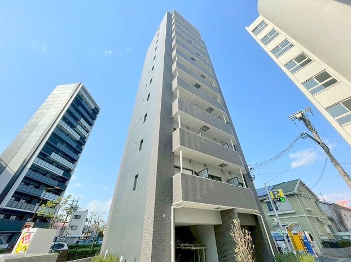 インザグレイス新大阪ソレアードの外観