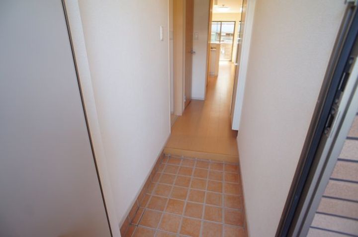 カレントガーデンの玄関