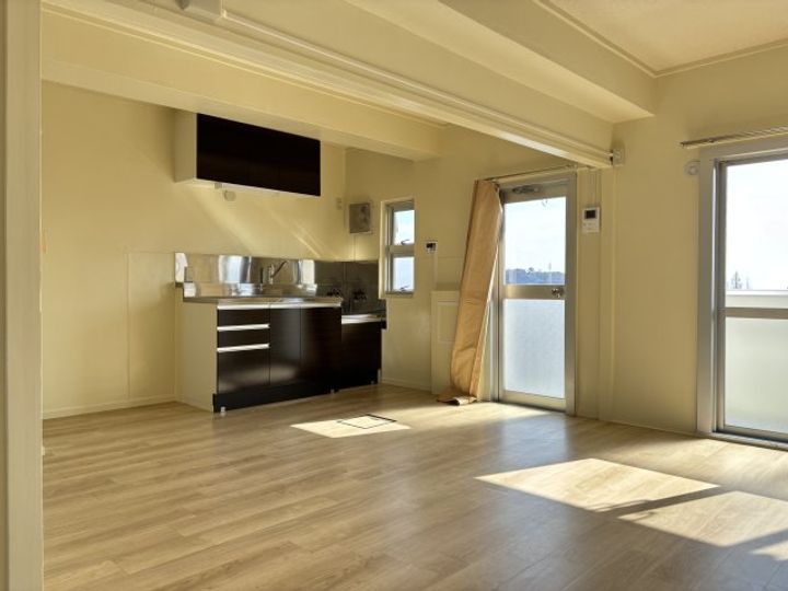 二宮第3 11号棟の居間