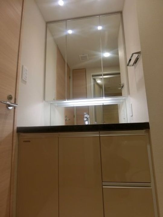 オープンレジデンシア神楽坂若宮町の内装