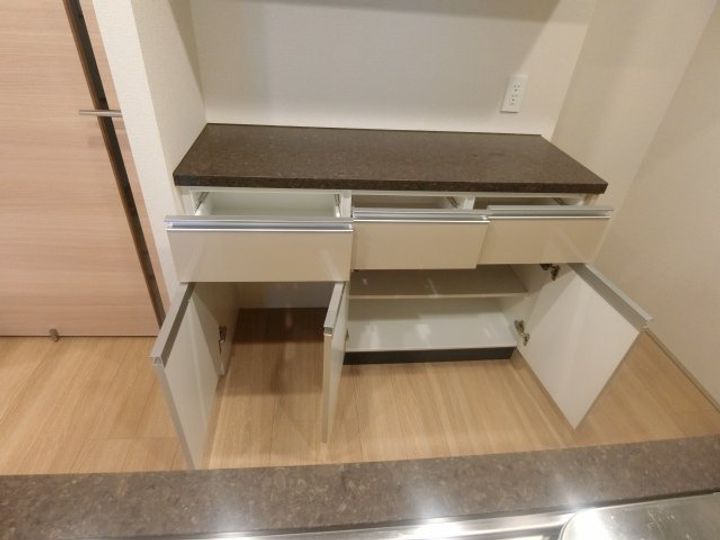 オープンレジデンシア神楽坂若宮町の内装