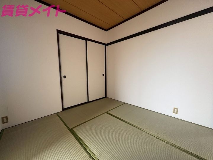 ハイツ山の平の内装