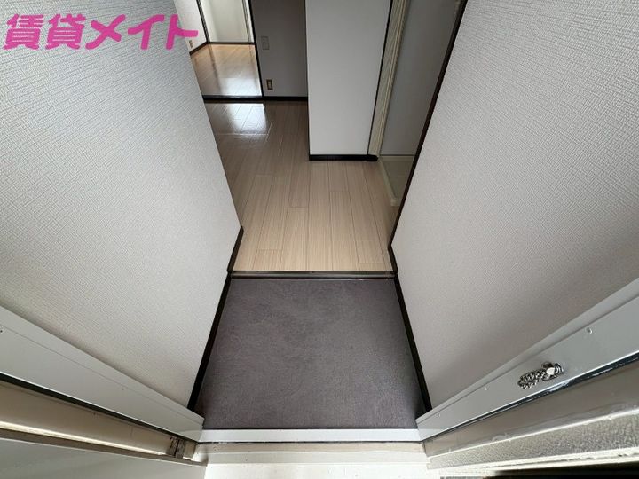 ハイツ山の平の内装