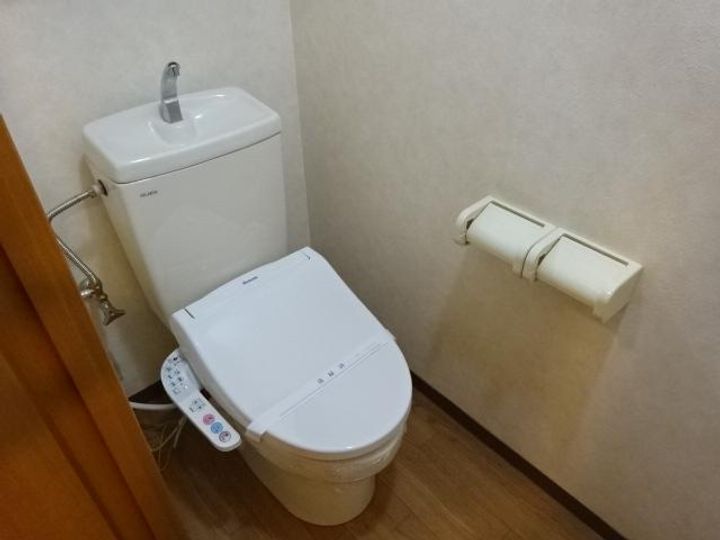 広島県福山市引野町2丁目の賃貸アパートの内装