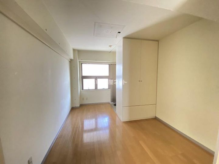 大阪府東大阪市長栄寺(マンション)の賃貸物件の居間